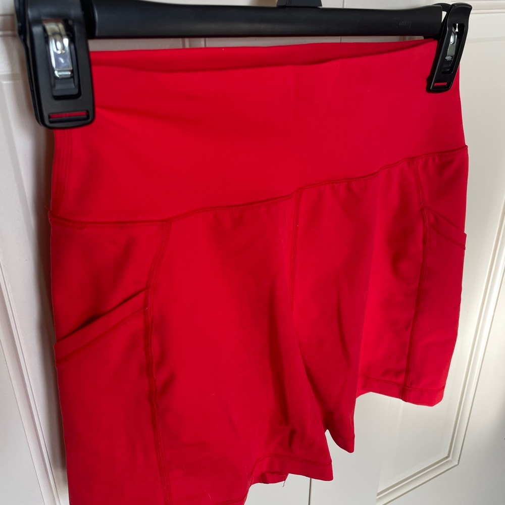 Alphalete Path Shorts